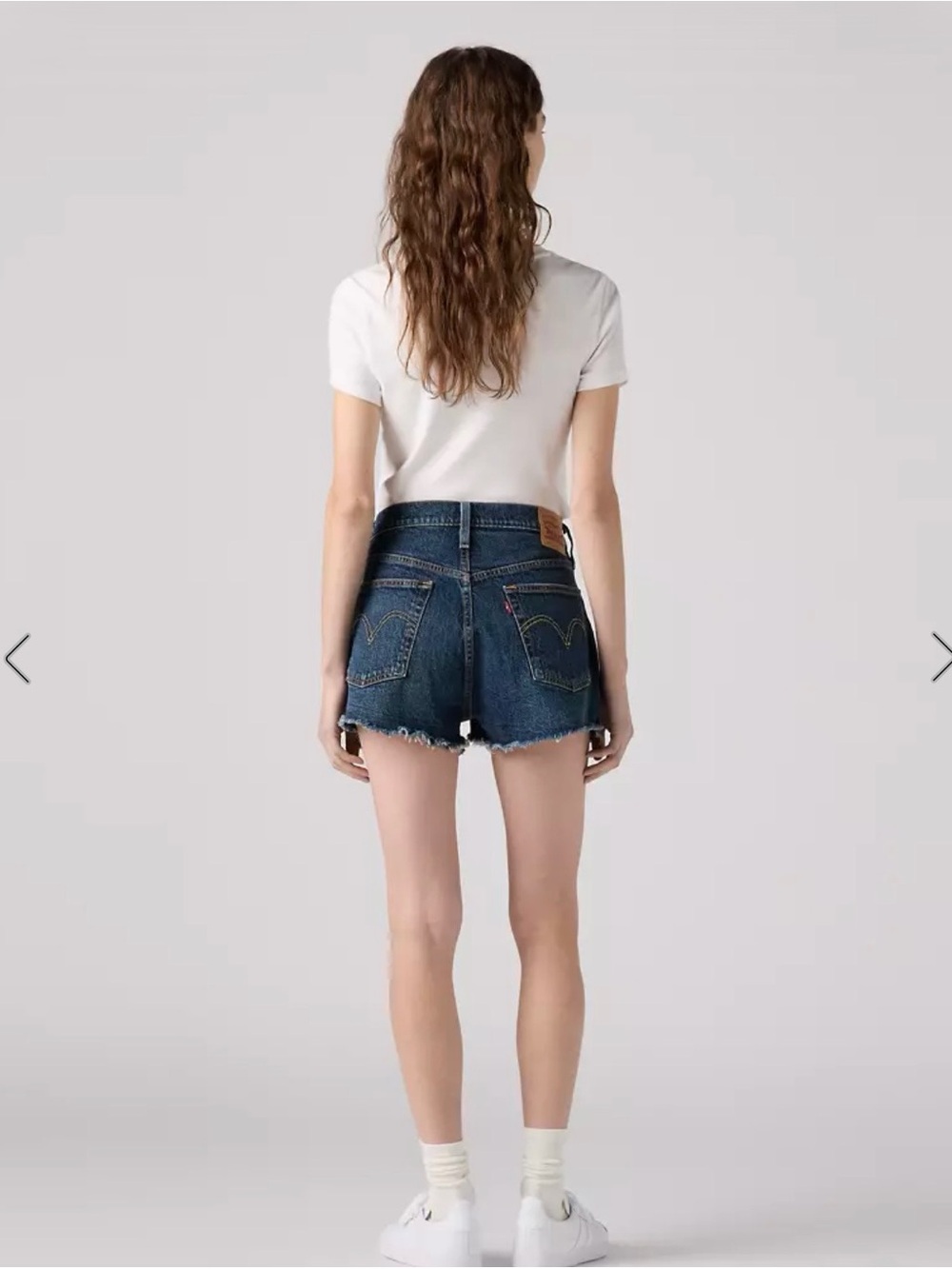Levi's High Rise Shorts - Picture 3 of 6